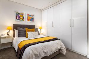 Luxurious, City Apartment