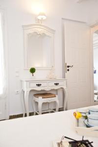 THA-LIA Myconian Suites and Studios Myconos Greece