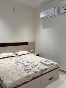 Hotel Jaipur In, Jatipura Parikrama Marg Near Mukharvind Temple