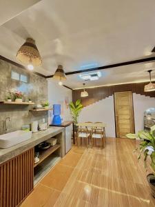 Precious Homestay - Serenity Room