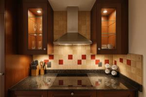 Downtown Burj Khalifa View One Bedroom Apartment