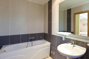 Single Room room in Olympic Village Hotel & SPA