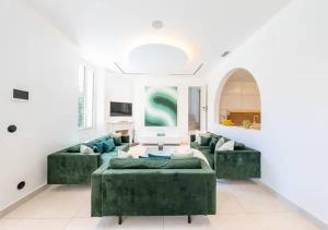 Villa Rosoliel - 250 m2 avec piscine, sauna et terrasse panoramique - Centre ville à 10 minutes à pieds