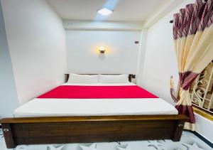 Aadhira Guest House
