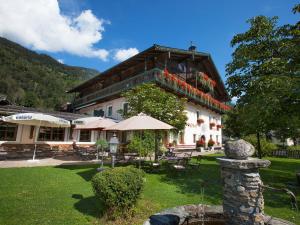 4 stern hotel Hotel Senningerbräu Bramberg am Wildkogel Österreich