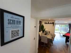 Spacious 4BR Home-Contractor Friendly-Pool Table