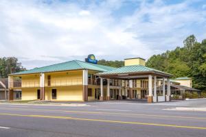 Days Inn by Wyndham Murphy