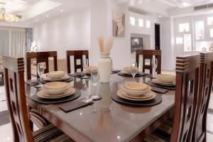 شقة رائعة في المهندسين في قلب القاهرة