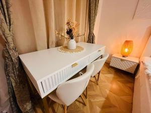 Mira - A home for you - Old Town