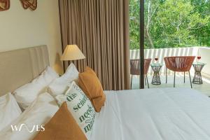 Luxury 1BR - Rooftop Paradise with Pool & Jacuzzi