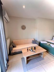 Fillio s Apartment, Ptolemaida