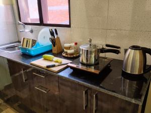 Tanani Newa Home Family Combo