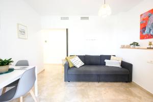 Casa Calma Apartment in La Cala de Mijas - Pool and beach walkable