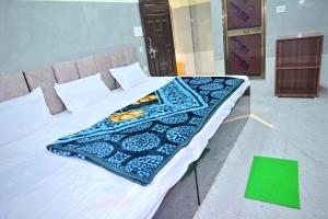 Shri Raghunath Yatri Niwas