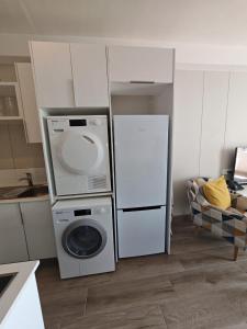 Cosy Regency menylin apartment