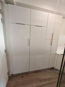 Cosy Regency menylin apartment