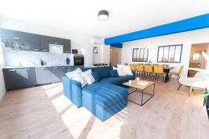 Grand appartement idéal famille, proche plage, bon emplacement pour visiter la Côte dAzur