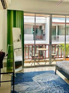 Patong Beach Side Hotel