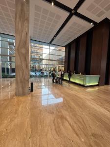 Aston Apartment 16-07