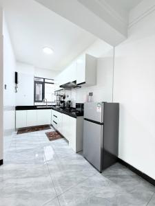 1BR Apartment with Pool and Gym at Yaya