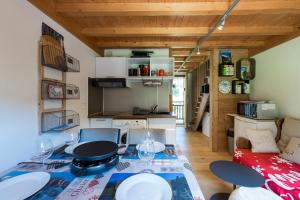 2 bedroom apartment,