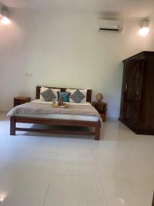 Adi sentana putra house