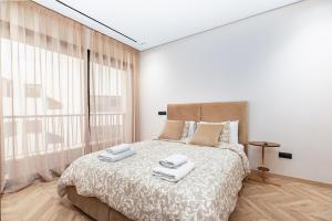 Modern & Calm Studio