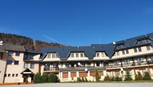 Apartment DONIO - direct on the ski slope - Parking