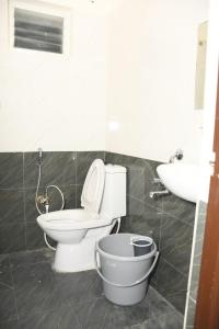 Peaceful, Spacious and AiryHome -near US Consulate