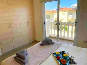 BluePearl villa ,Nissi beach front with pool & Sea view