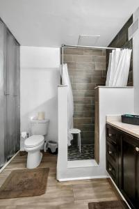 Upcycled Shipping Containers Transformeda Glamping Home for a Unique Florida Vacation