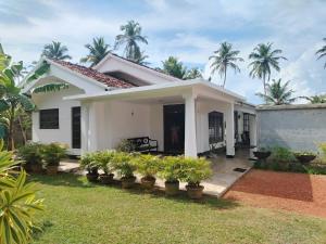 Samudura Beach House, Owakanda