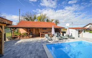 Gorgeous Home In Kutina