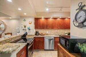 Kahana Villa E609 · KV E609 Remodeled Island Style 2BD w Ocean V