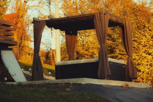 Zachód Beskidu domek z Jacuzzi na wyłączność