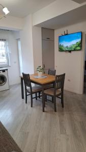 Central 3 Rooms Retreat - Rădăuți