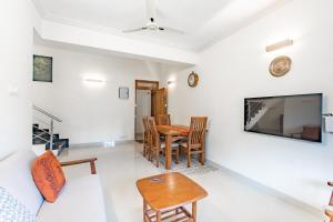 2 BHK Duplex With Pool 4 minutes to Benaulim Beach