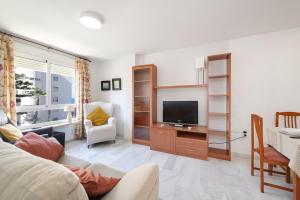 Despierta frente al mar en Rincón Victoria