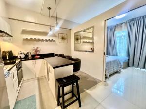 Casa Ysabella at Stamford, Mckinley Hill