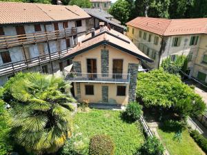 Home and garden nestled in Ameno