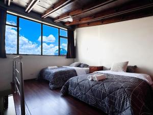 Premium Duplex Suite Rooftop & Comfort Center