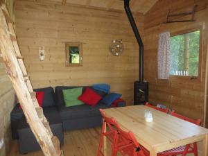 B&B / Chambres d'hotes La Cabane aux Sapins : photos des chambres