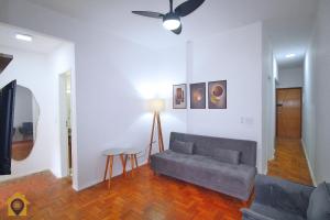 300m da praia: Conforto e localização no Leme