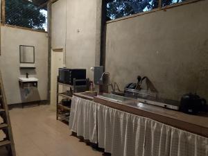 Baan Klang Na Wooden Retreat