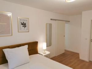 Moderne, komplett eingerichtete Wohnung mit Parkplatz & 24h Check-in