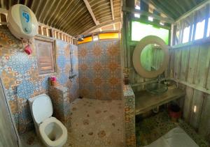 Secret Wooden Cabin - Marigold