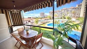 Relax And Calm in the Sea by Deihu Experiences