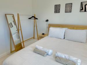 Eco-Friendly Highland Suite with Mountain Views