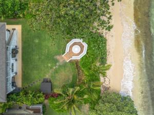 The Emerald House II apts