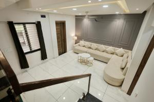 Villa Vista - 3BHK Penthouse